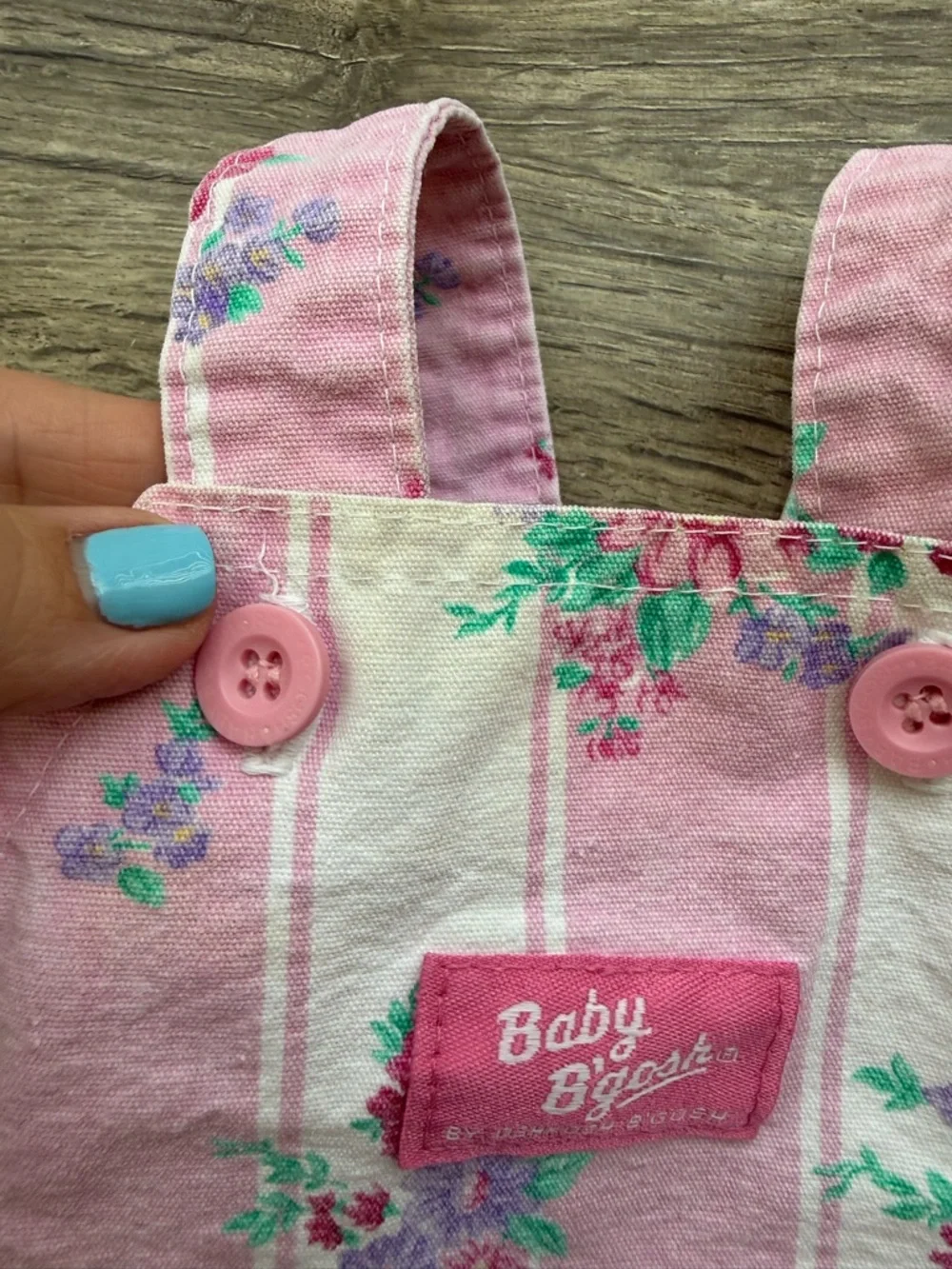 Vintage Oshkosh B’gosh Floral bubble‎ romper size 3-6 months